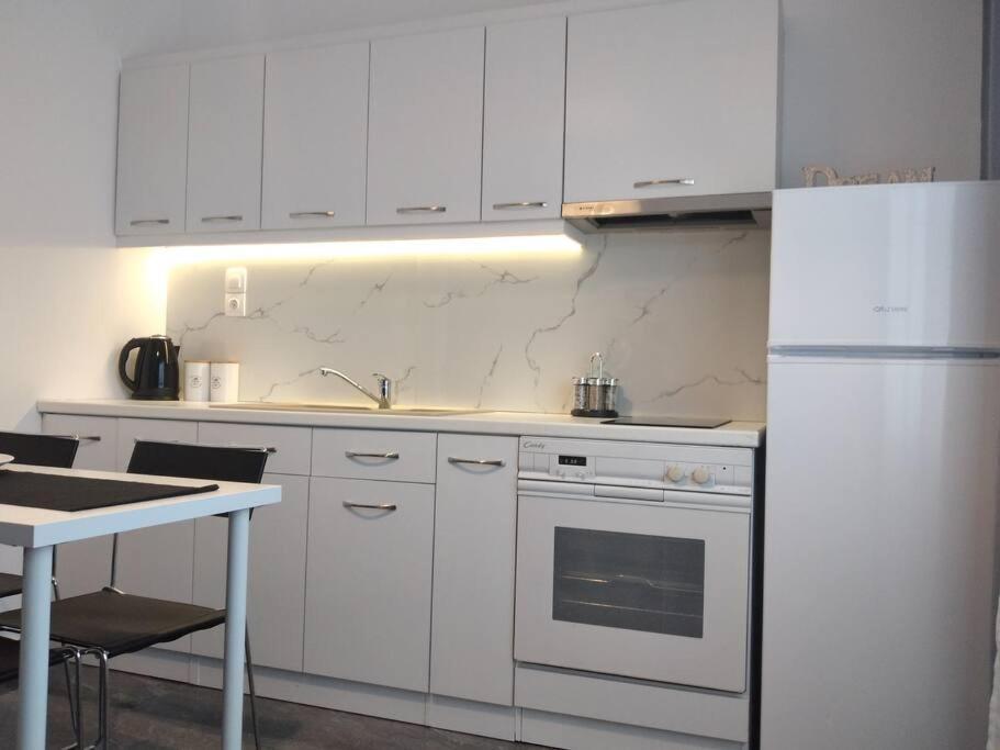 D4 Central Luxury Apartment Vólosz Kültér fotó