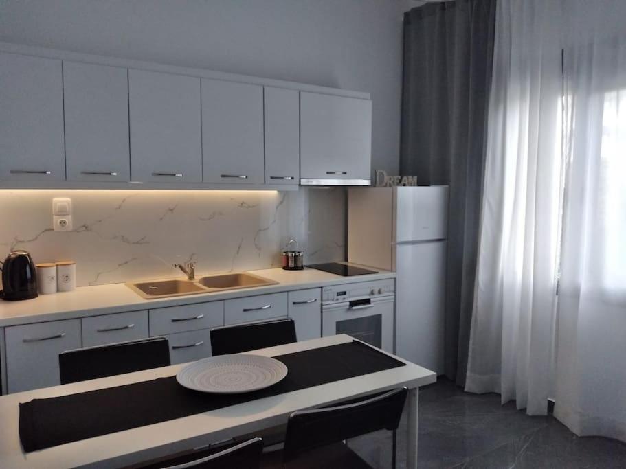 D4 Central Luxury Apartment Vólosz Kültér fotó